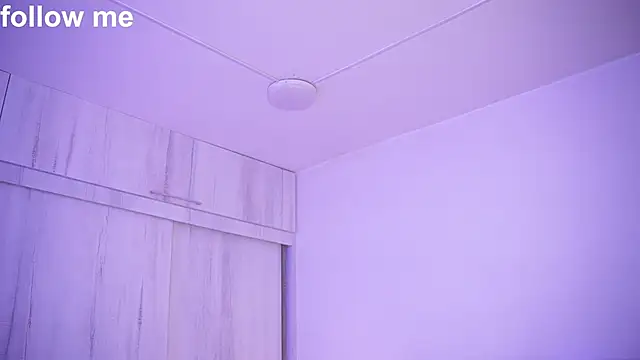 Snapshot of missjuliaa_ chatting on September 2025 03:08:02 AM missjuliaa online show from September 2025 03:08:02 AM