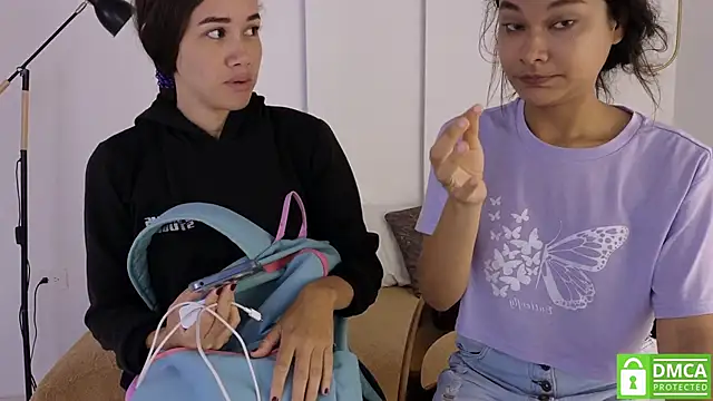 Snapshot of sexychanell_18 chatting on September 2025 12:52:02 PM sexychanell 18 online show from September 2025 12:52:02 PM