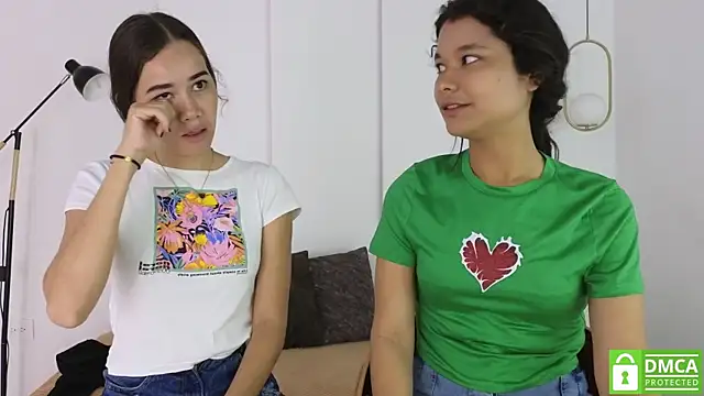 Snapshot of sexychanell_18 chatting on October 2025 01:22:02 PM sexychanell 18 online show from October 2025 01:22:02 PM