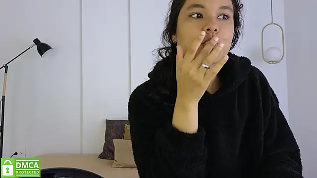 sexychanell 18 online show from June 2026 01:37:01 PM