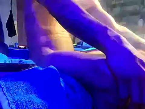 DarkHorse89 online show from January 2025 06:57:01 AM