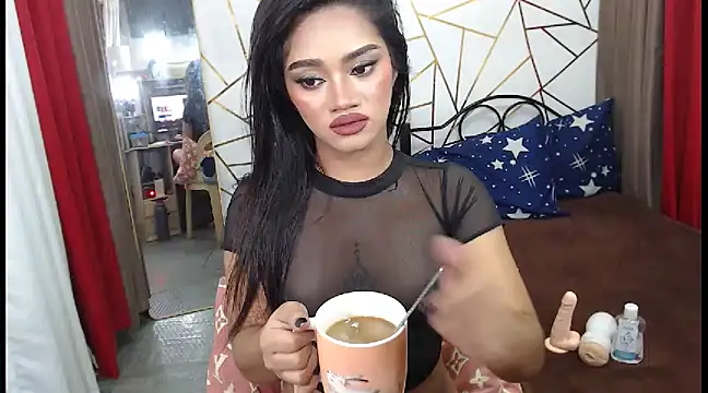 WildTsYhannaUncut online show from February 2025 02:21:01 PM