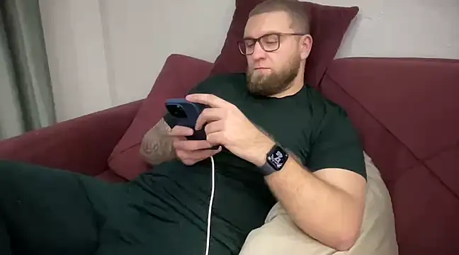 Snapshot of Bear_bear_ chatting on January 2025 02:46:02 PM Bear bear online show from January 2025 02:46:02 PM