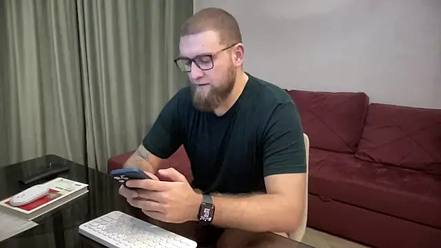 Snapshot of Bear_bear_ chatting on March 2025 04:33:02 PM Bear bear online show from March 2025 04:33:02 PM