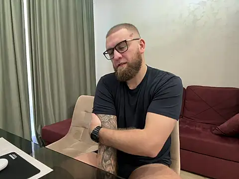 Snapshot of Bear_bear_ chatting on March 2025 04:57:02 AM Bear bear online show from March 2025 04:57:02 AM