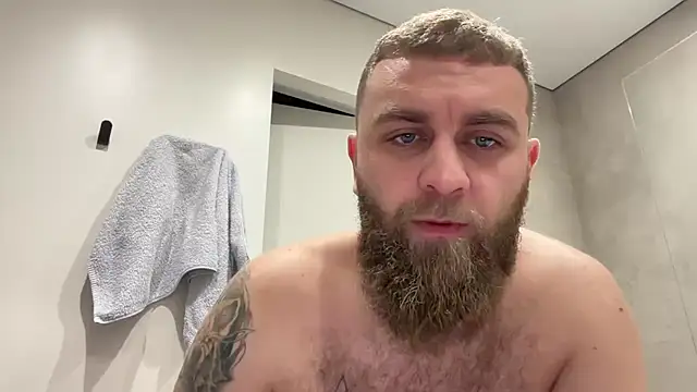 Snapshot of Bear_bear_ chatting on November 2025 09:20:01 AM Bear bear online show from November 2025 09:20:01 AM