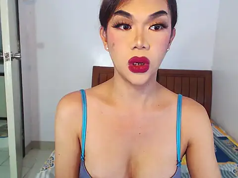 YourPlayMates online show from February 2025 03:51:02 PM