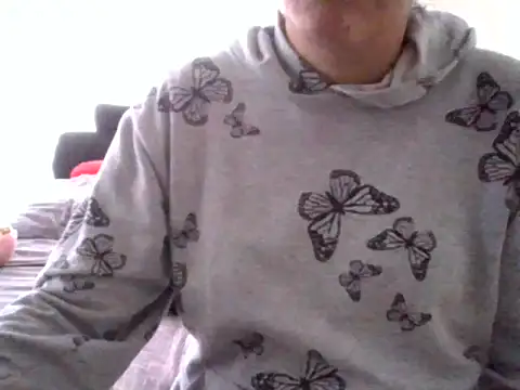 Snapshot of RAYA_1 chatting on October 2025 10:20:02 PM RAYA 1 online show from October 2025 10:20:02 PM