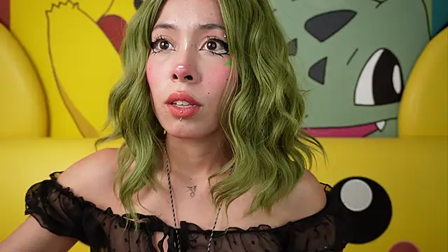 miss  maria online show from November 2025 06:07:02 PM