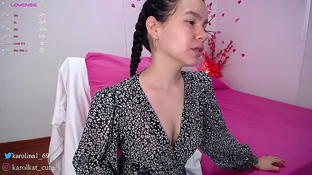 Karolina 1 online show from January 2025 02:21:02 PM