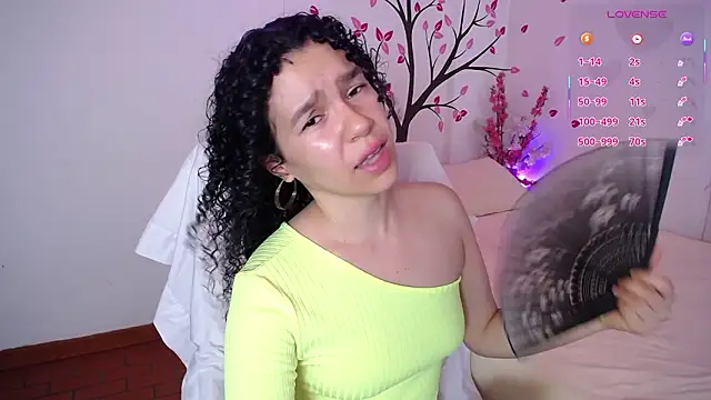 Snapshot of Karolina_1 chatting on March 2026 08:59:01 PM Karolina 1 online show from March 2026 08:59:01 PM