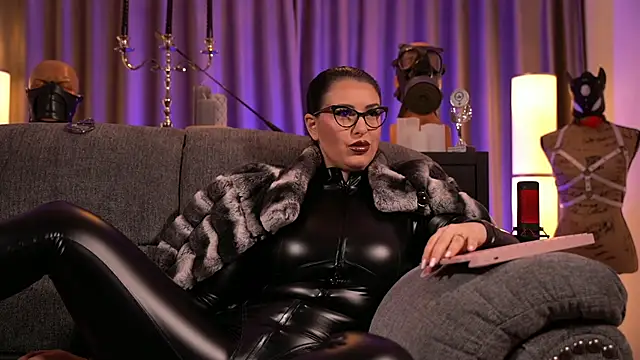 kelly kent online show from January 2025 09:15:02 PM