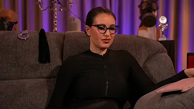 kelly kent online show from January 2025 03:00:01 AM