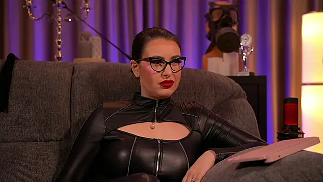 kelly kent online show from February 2025 12:25:02 AM