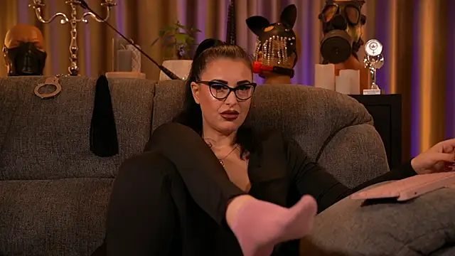 kelly kent online show from October 2025 09:58:02 PM