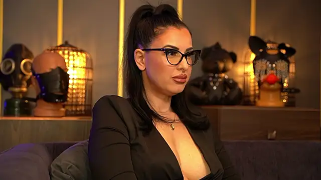 kelly kent online show from February 2026 11:12:01 PM