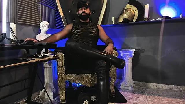 Snapshot of BeardAndrew chatting on February 2026 07:53:02 PM BeardAndrew online show from February 2026 07:53:02 PM