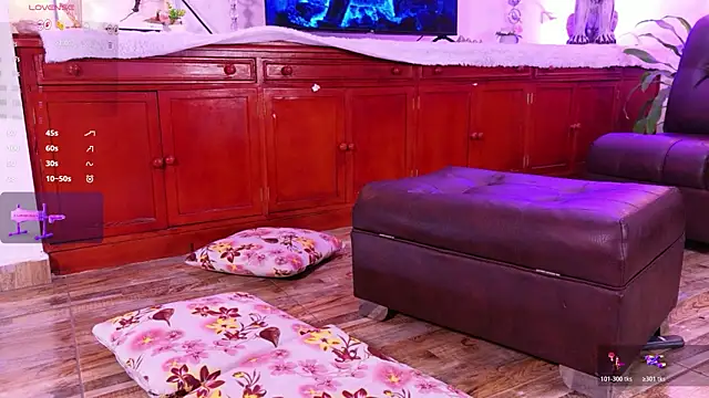 lara giraldo online show from June 2026 12:32:02 AM