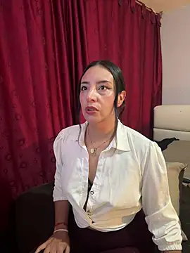 Freyja soh online show from April 2026 09:43:02 PM
