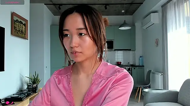 Snapshot of julias_tapes chatting on December 2024 08:51:02 AM julias tapes online show from December 2024 08:51:02 AM