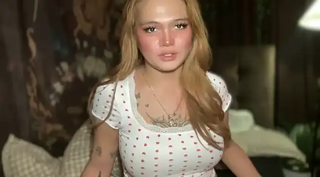 Snapshot of Claire_Brooke chatting on February 2025 07:06:01 PM Claire Brooke online show from February 2025 07:06:01 PM