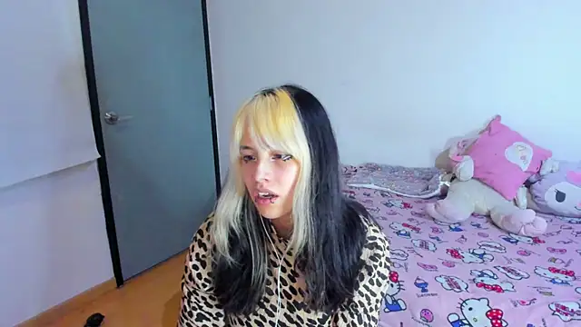 Akane-Mou online show from March 2025 10:37:02 AM