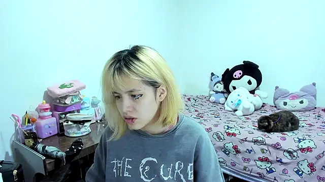 Akane-Mou online show from September 2025 04:27:02 AM