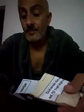 cuci45 online show from September 2025 07:04:02 PM