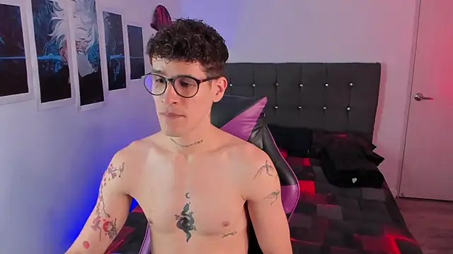 Snapshot of andybxby chatting on March 2026 11:09:01 PM andybxby online show from March 2026 11:09:01 PM