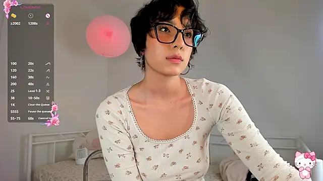 Snapshot of aurora_xoxo chatting on October 2025 01:47:02 AM aurora xoxo online show from October 2025 01:47:02 AM