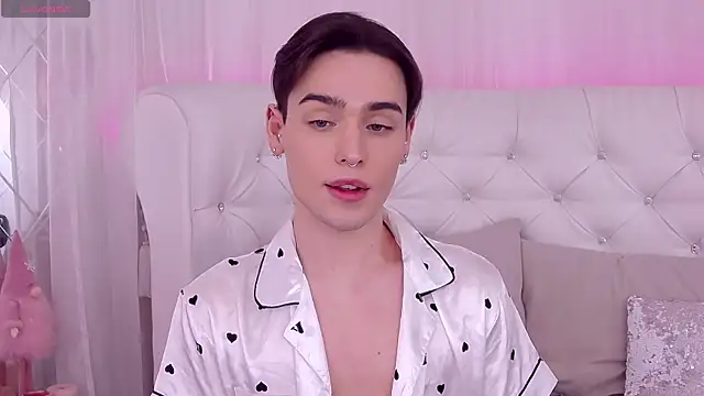 RobbyCharming online show from January 2025 01:52:02 AM