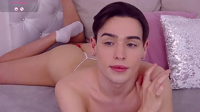 RobbyCharming online show from January 2025 01:45:02 AM