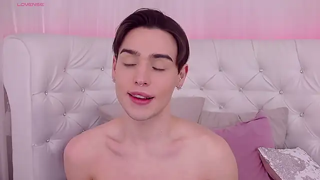 RobbyCharming online show from January 2025 01:48:01 AM