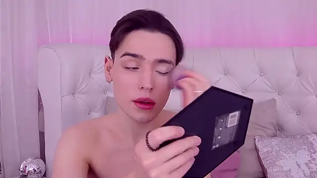 RobbyCharming online show from January 2025 07:41:02 PM