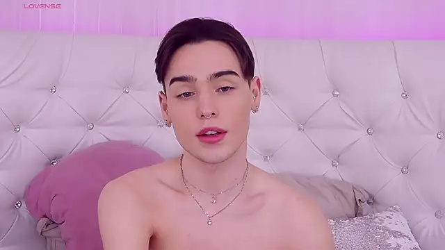 RobbyCharming online show from January 2025 10:52:02 PM