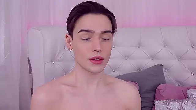 RobbyCharming online show from February 2025 08:00:01 PM