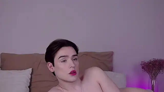 RobbyCharming online show from June 2026 07:32:02 AM