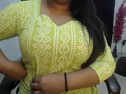Queen Jessia online show from January 2025 01:36:01 PM