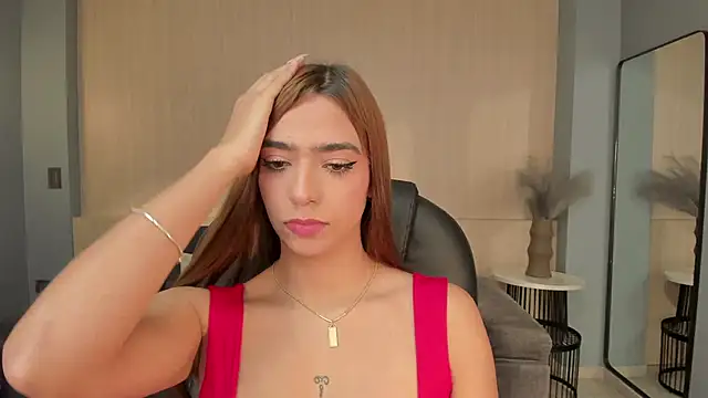 Snapshot of MariamRivera_ chatting on December 2024 04:53:01 AM MariamRivera online show from December 2024 04:53:01 AM