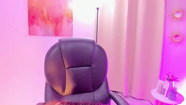 MariamRivera  online show from March 2026 11:33:01 PM