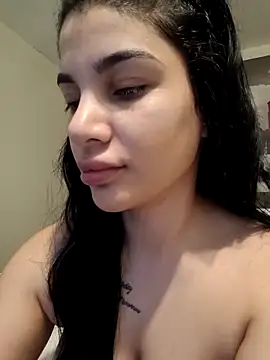 Snapshot of Samira30 chatting on February 2025 09:23:01 AM Samira30 online show from February 2025 09:23:01 AM