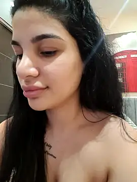 Snapshot of Samira30 chatting on March 2025 09:14:01 AM Samira30 online show from March 2025 09:14:01 AM