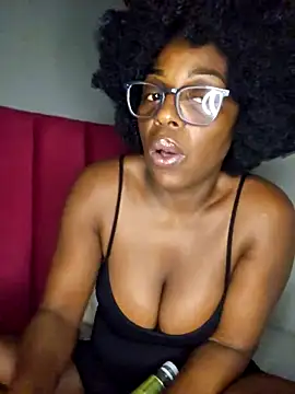 Shaniko89 online show from April 2026 03:42:01 AM