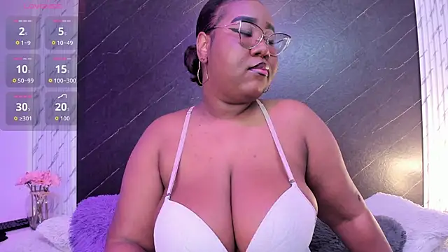 Darnellqueen online show from April 2026 04:01:01 AM