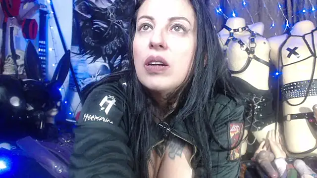 Snapshot of Astartexxx chatting on March 2025 11:44:02 AM Astartexxx online show from March 2025 11:44:02 AM