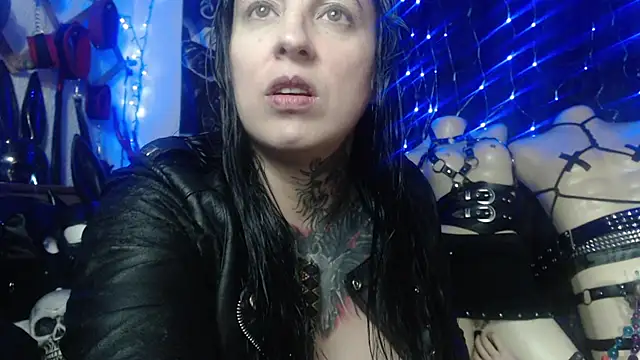 Snapshot of Astartexxx chatting on October 2025 04:56:01 AM Astartexxx online show from October 2025 04:56:01 AM