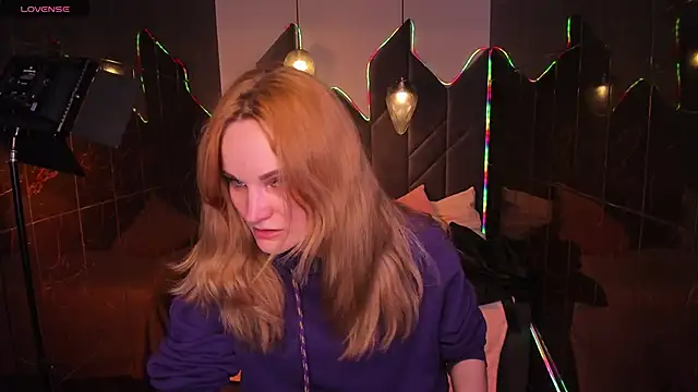 SaraSubtlety online show from March 2026 01:27:01 PM