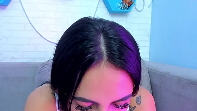 Snapshot of Helenn_monroy1 chatting on February 2025 11:09:02 AM Helenn monroy1 online show from February 2025 11:09:02 AM