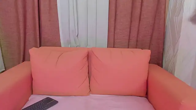 Snapshot of lara_murphy chatting on February 2025 07:16:02 PM lara murphy online show from February 2025 07:16:02 PM