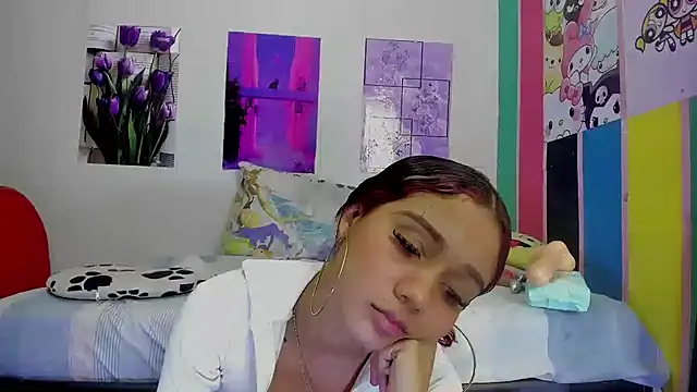 MarianaManzur online show from January 2025 04:59:02 PM